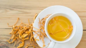 Τι είναι τα μανιτάρια Cordyceps; Αυτός ο οδηγός τα λέει όλα!
