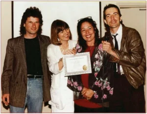 Essential Oils and Aromatherapy Workbook (2020) [Βιβλίο εργασίας αιθέριων ελαίων και αρωματοθεραπείας]