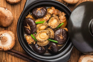 Fabulous Fungi Cookbook (2022) [Το υπέροχο βιβλίο μαγειρικής για τα μανιτάρια (μύκητες)]