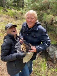 Fry, Thrive, or Die (2023) [Τηγάνισε, ευδοκίμησε ή πέθανε]